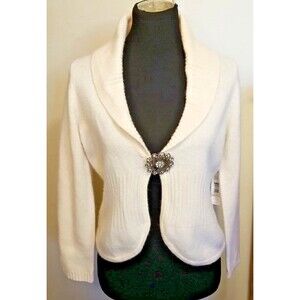 New Pursuits ltd. LambsWool Angora Blend Ivory Fuzzy Knit Sweater Womens 8 P C2